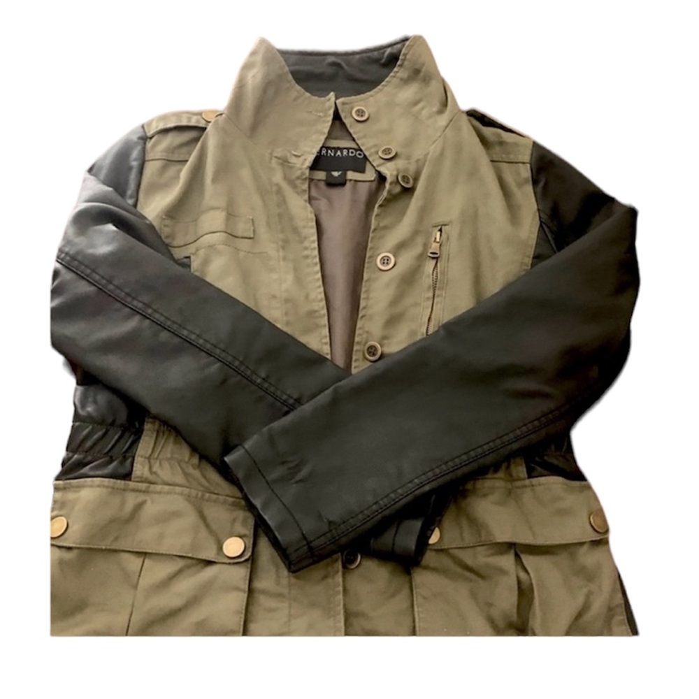 Bernardo Lightweight Utility Jacket Euc - image 4